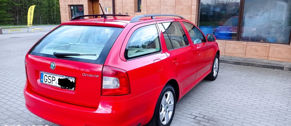 Skoda Octavia cena 23000 przebieg: 202169, rok produkcji 2012 z Gdynia małe 211